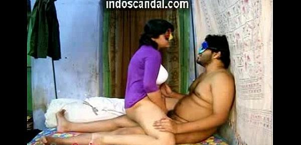  Cock riding on cam by busty Indian wife indoscandal.com